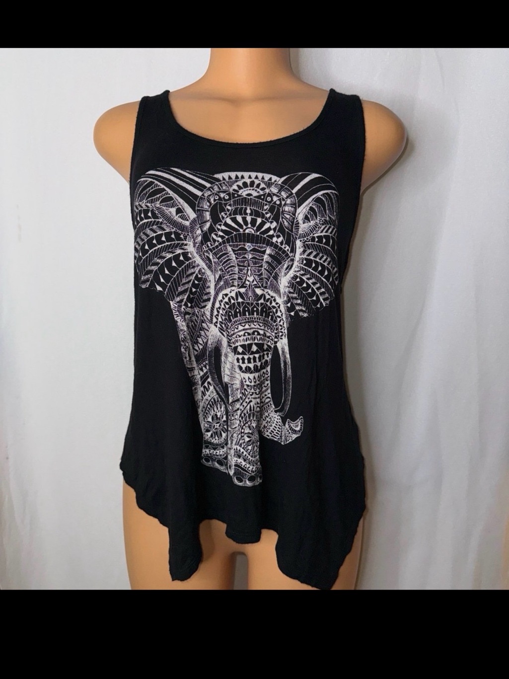 Double Zero Black Tank Top With White Elephant Graphic